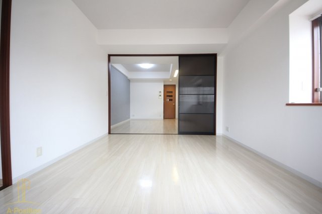 居室・リビング　マスターズレジデンス道頓堀III