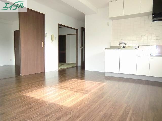 居室・リビング　リビング