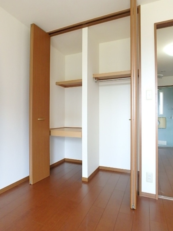 収納　図面と現状が相違がある場合には現状を優先