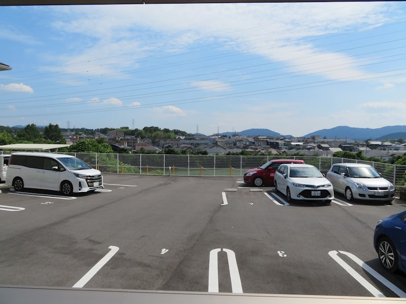 【コンフォートヴィレッジ内田の駐車場】