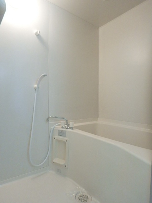 バス・シャワールーム　図面と現状に相違がある場合には現状を優先