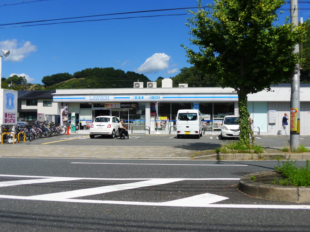 【京都市左京区松ケ崎堂ノ上町のマンションのコンビニ】