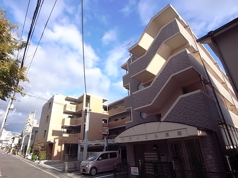 神戸市須磨区戎町のマンションの建物外観