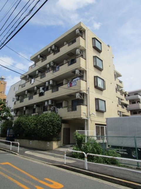 【品川区西五反田のマンションの建物外観】