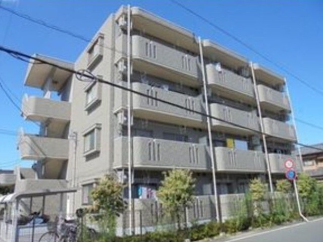 【栃木市嘉右衛門町のマンションの建物外観】