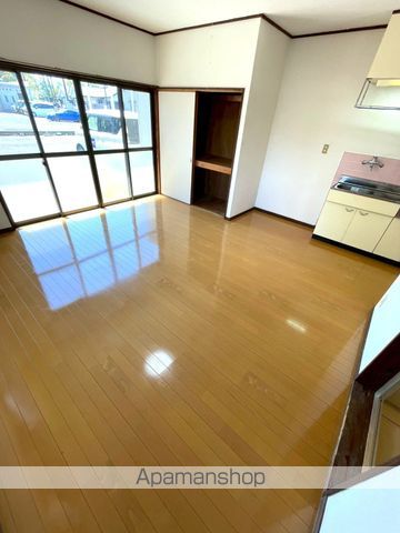 東邦コーポの居間写真