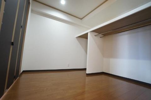 ボンメゾンフタバ　収納　ウォ―クインクローゼット