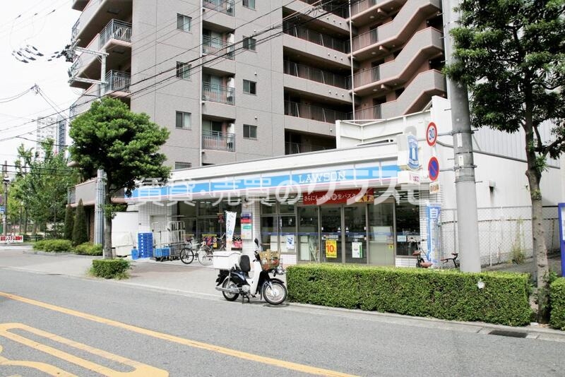 コンビニ　ローソン南堀江四丁目店（コンビニ）まで231m