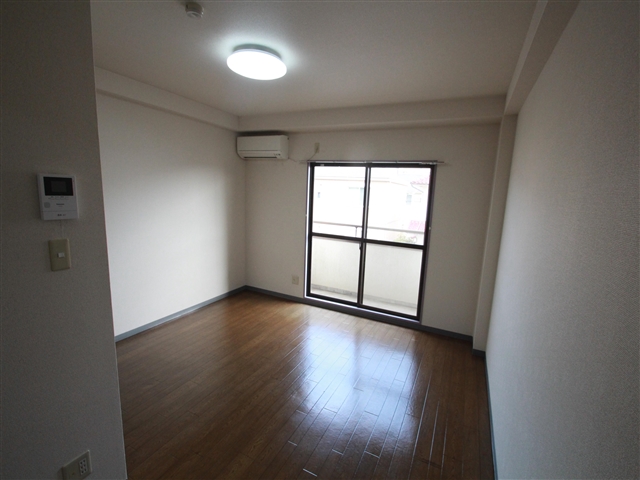 その他部屋・スペース　明るいお部屋です