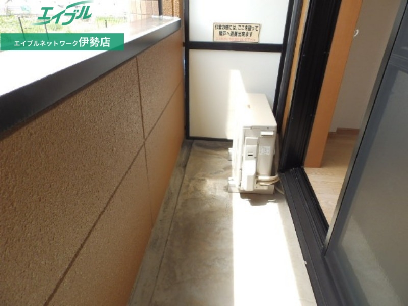 バルコニー　同型参考写真