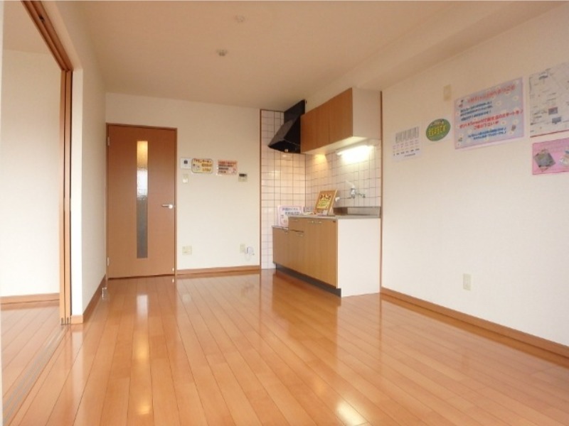 居室・リビング　図面と現状に相違がある場合には現状を優先