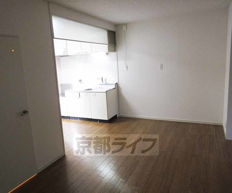 居室・リビング　開放的なお部屋です！