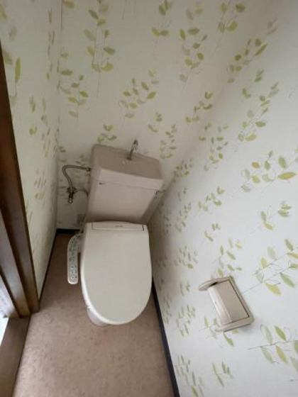 トイレ　※他号室の写真です