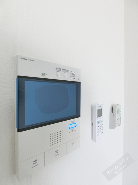 セキュリティ　カラーモニターホンで来訪者を確認できます♪