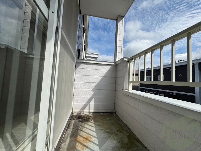 バルコニー　バルコニーが付いていますので一息ついてみてはいかがですか。