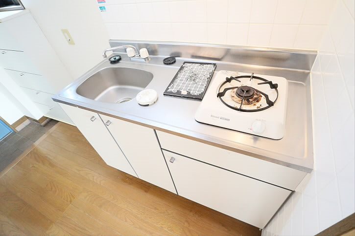 キッチン　※別部屋参考写真