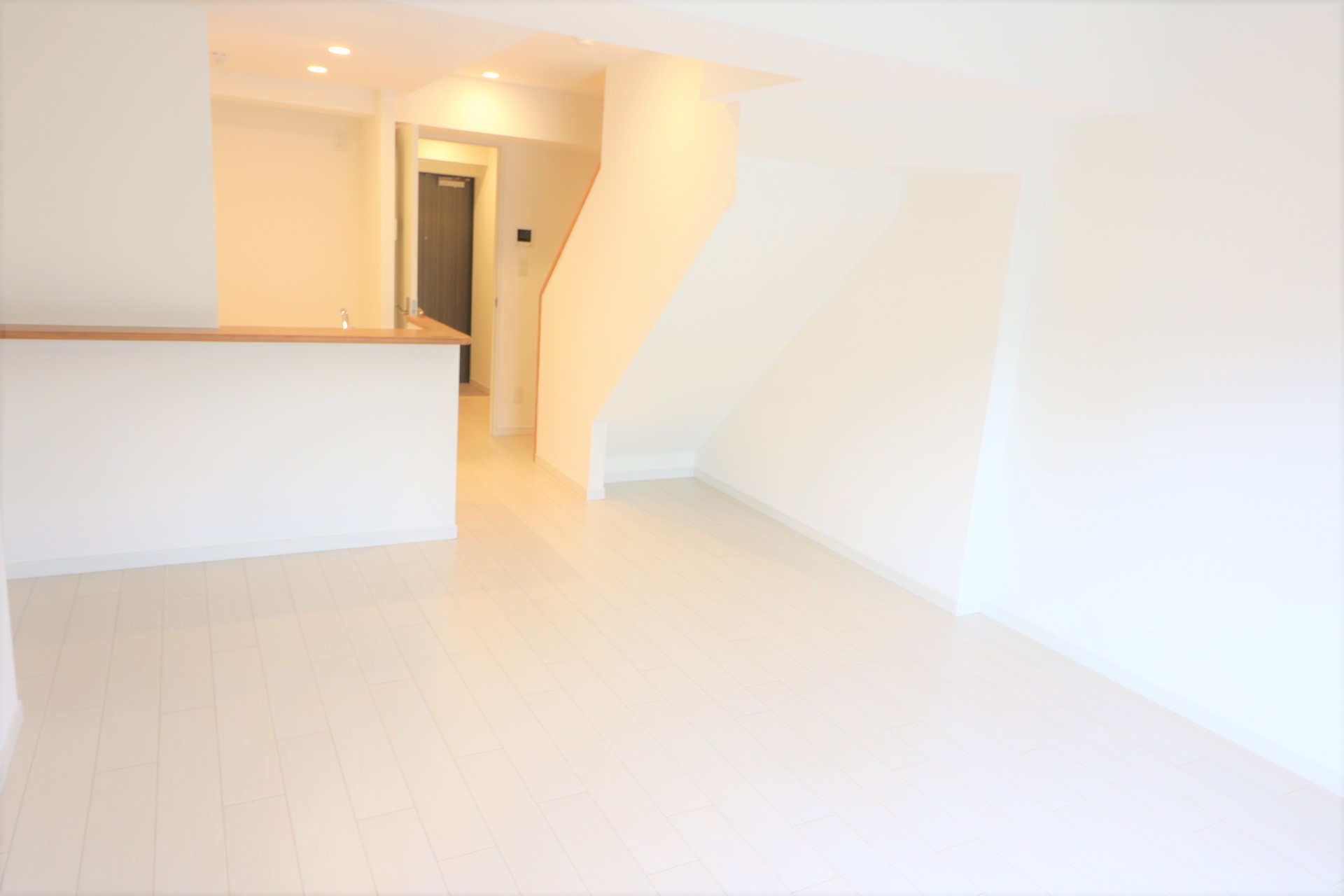 居室・リビング　別室参考写真