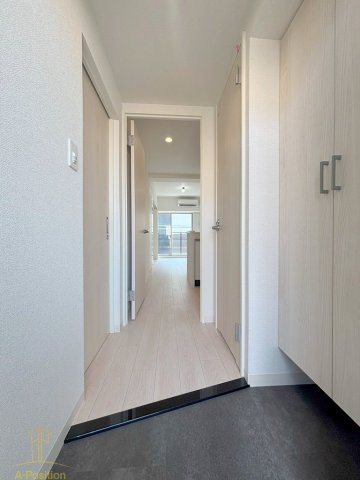 玄関　ソルテラスOSAKA緑橋クレアスト