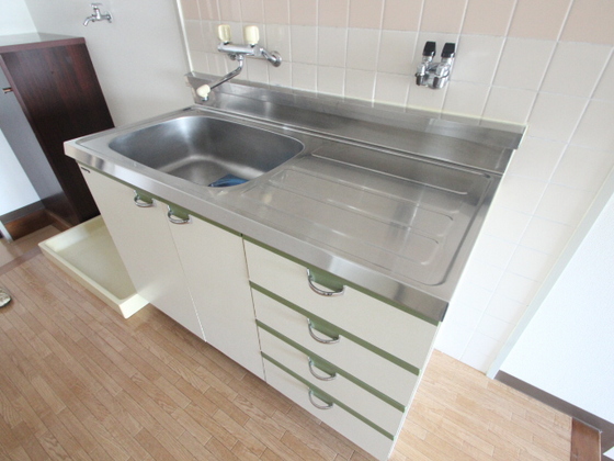 キッチン　※別室の写真を使用しております※