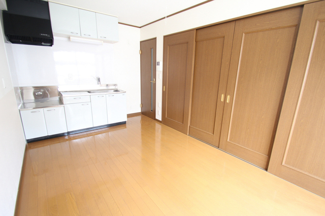 居室・リビング　※他の号室の参考写真です※