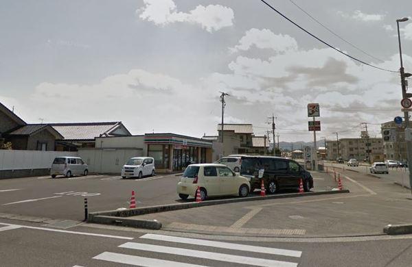 コンビニ　セブンイレブン宮崎大坪東2丁目店（コンビニ）まで1807m