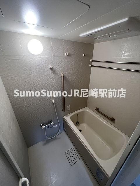 バス・シャワールーム　日々の疲れを癒すお風呂付です