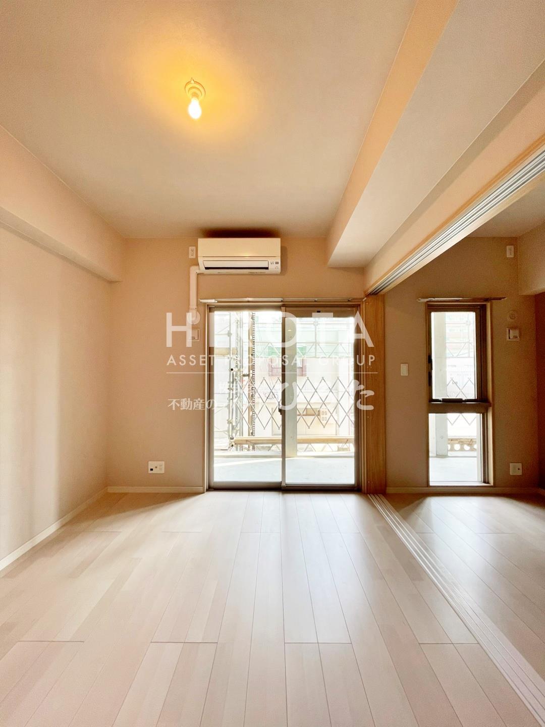 居室・リビング　同仕様写真になります