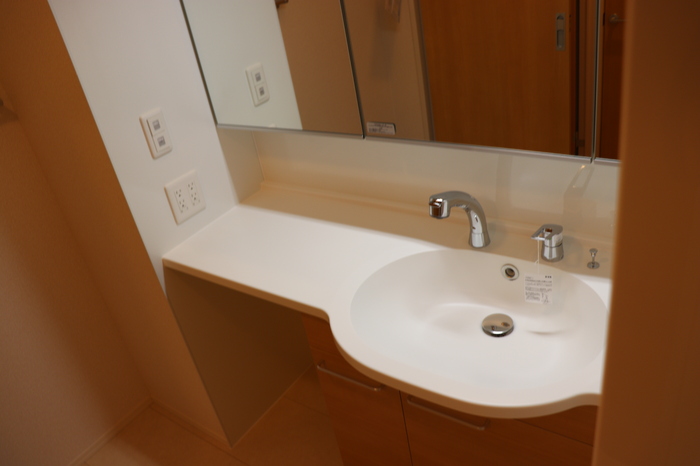 洗面設備　☆嬉しい独立洗面台☆