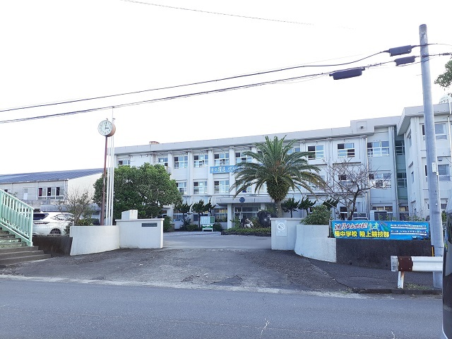 中学校　宮崎市立檍中学校（中学校）まで700m