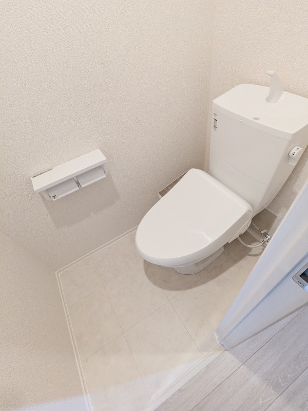 トイレ　図面と現状に相違がある場合には現状を優先