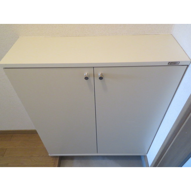 収納　シューズボックス