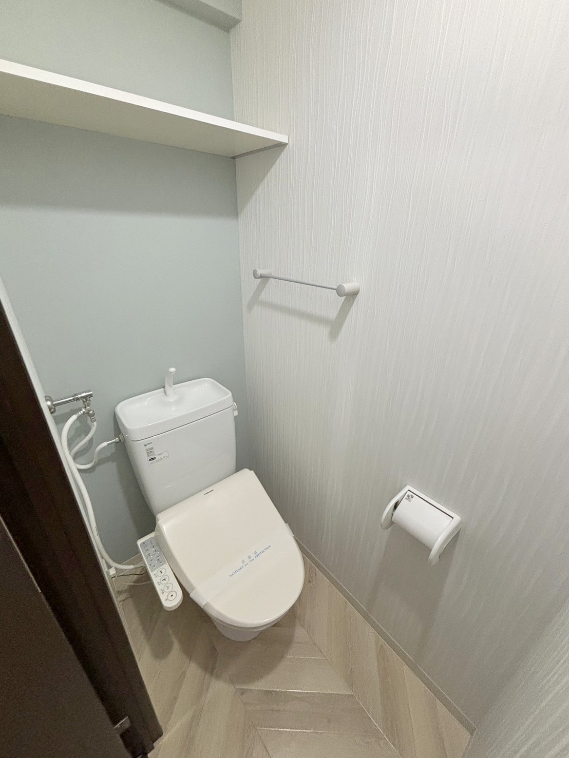 トイレ　ウォシュレット付きのお部屋です♪