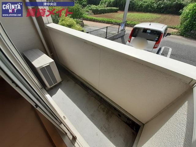 バルコニー　同型参考写真