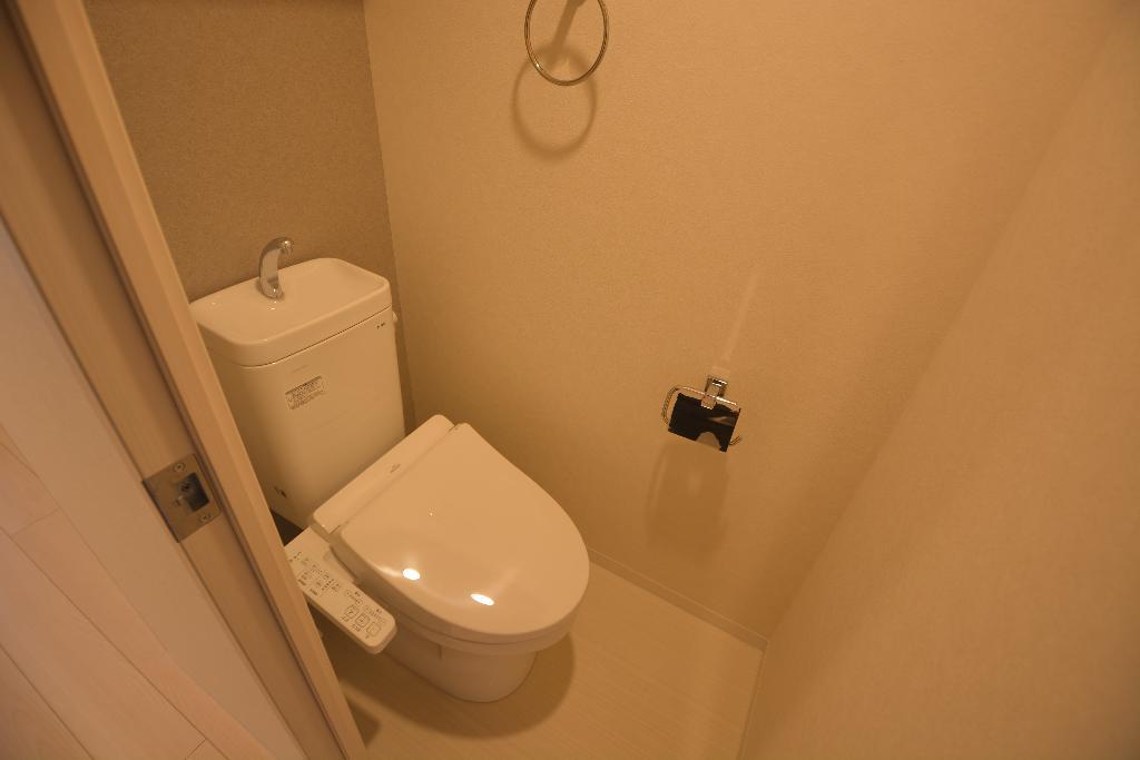 トイレ　シャワー付トイレ