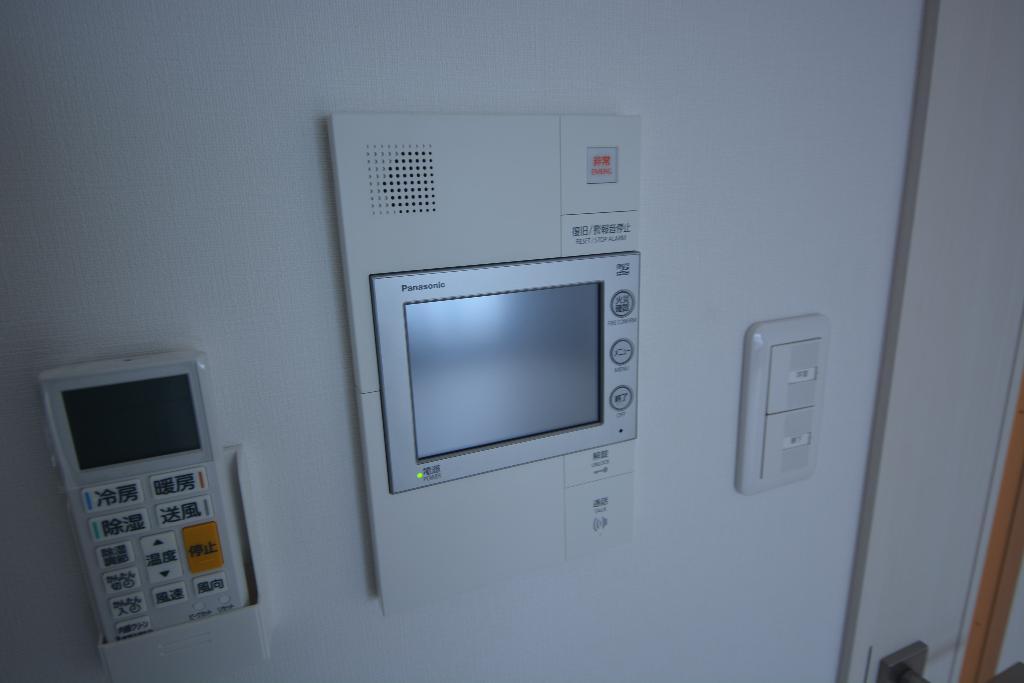 セキュリティ　カメラ付インターホン