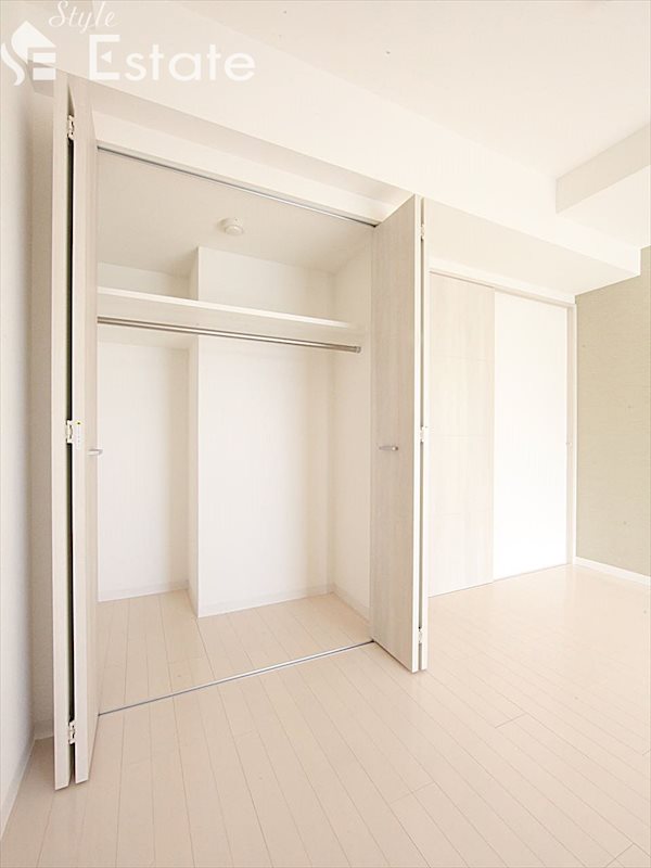 収納　クローゼット