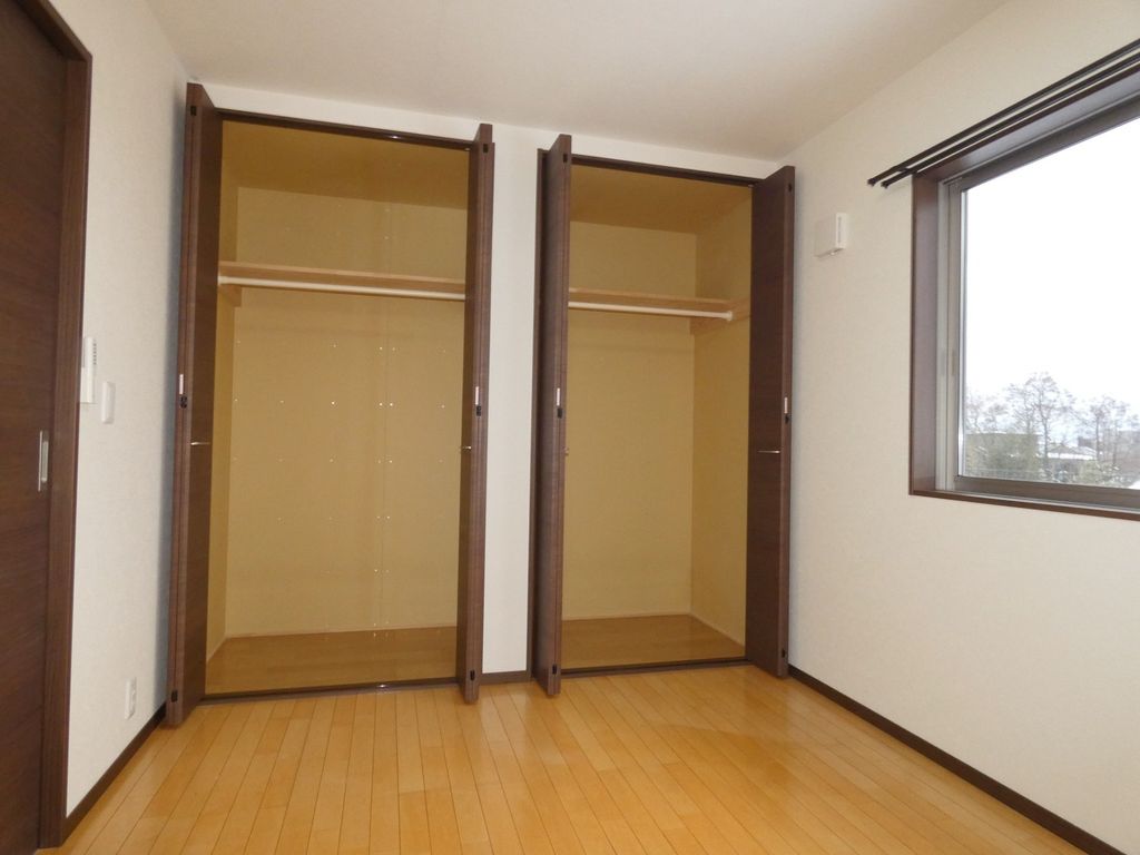 収納　洋室(1)