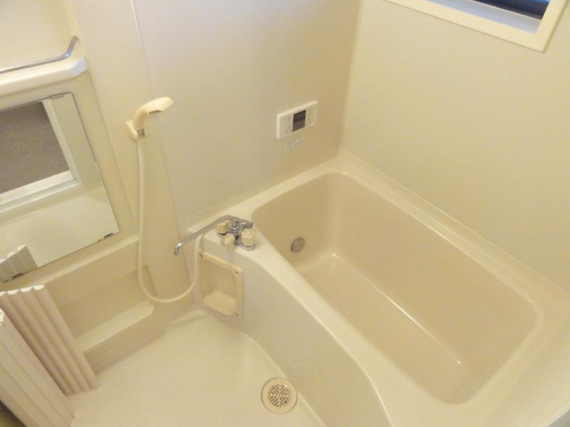 バス・シャワールーム　シャワー・追焚