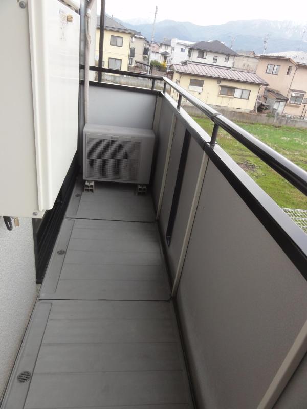 バルコニー　バルコニー