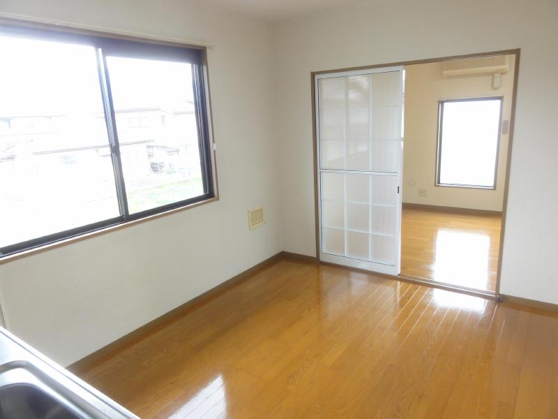 居室・リビング　リビング