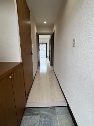 玄関　ゆったりとした玄関です