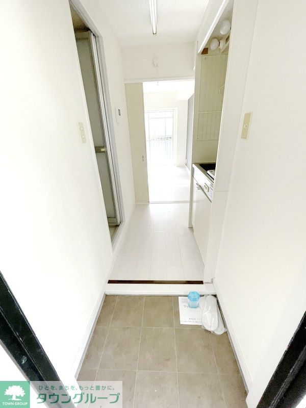 玄関　別部屋参考写真です