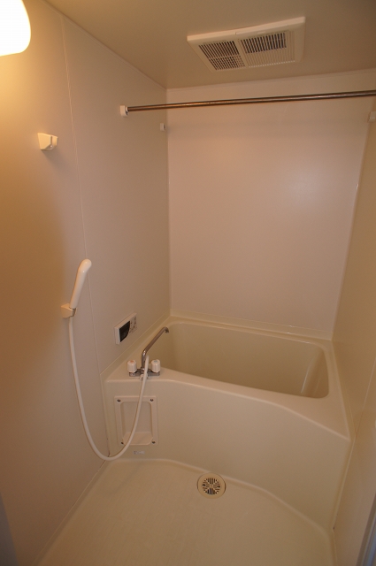 バス・シャワールーム　同タイプ