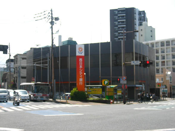銀行　西日本シティ銀行荒江支店（銀行）まで157m