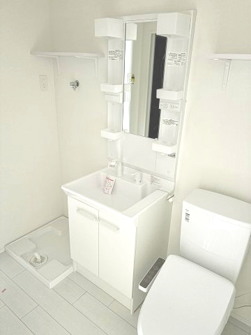 洗面設備　忙しい朝には欠かせない洗面所です