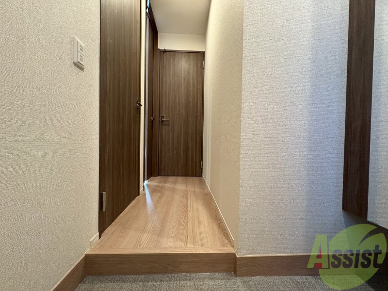 玄関　玄関から撮影しました。イメージを掴んでください。