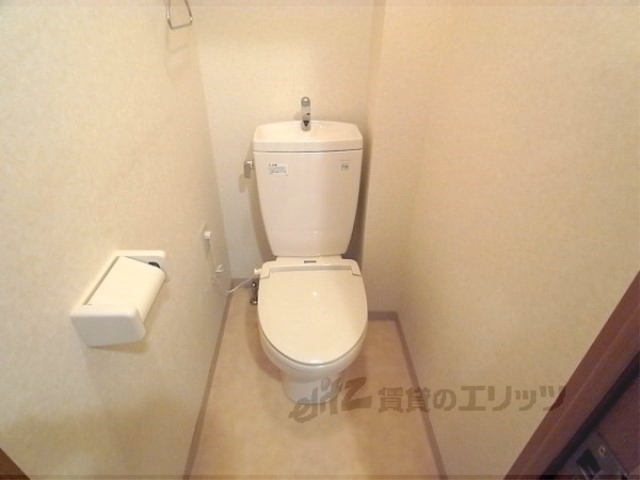 トイレ　シンプルできれいなトイレです。