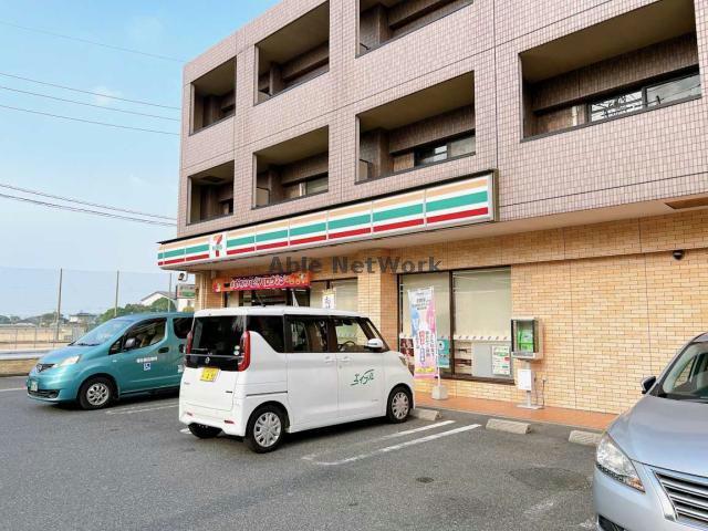 コンビニ　セブンイレブン宇部高校前店（コンビニ）まで225m