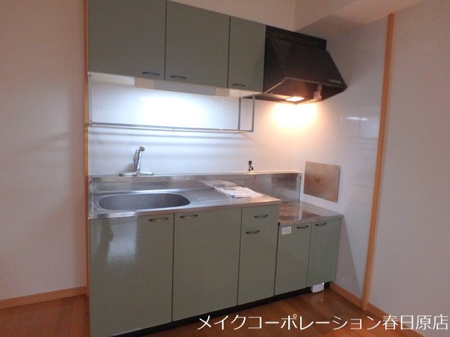 キッチン　写真は同型タイプ