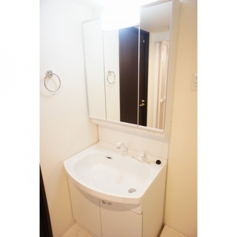 洗面設備　別部屋参考画像